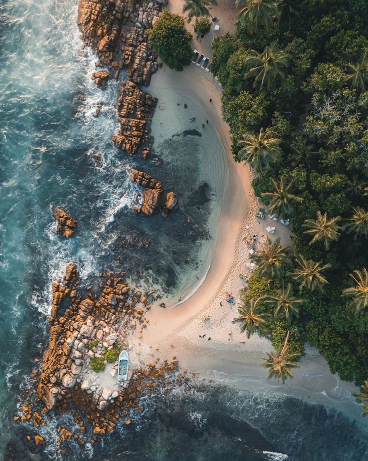 Beaches & coastal escapes